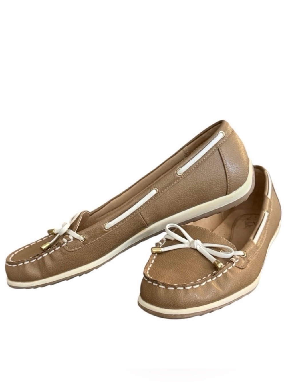 Life Stride Women's Tan Leather Boat Moccasin Loafers with White Lacing Size 9